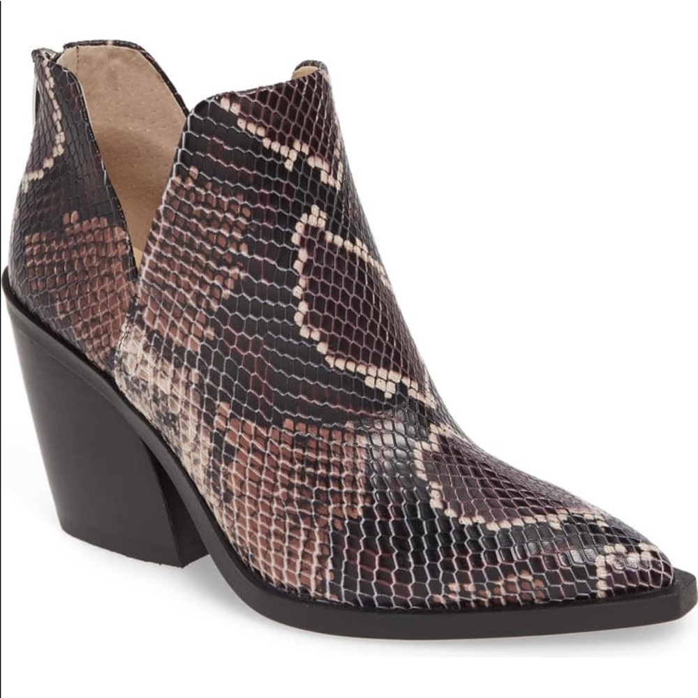 Vince Camuto Brown & Black Snakeskin Leather Ankle Booties